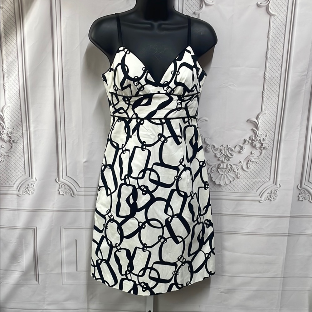Trina Turk chain length print Elegant Black and white adjustable strap 4 dress